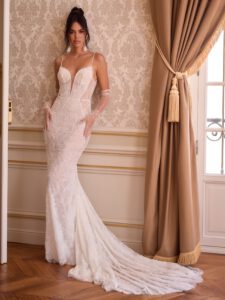 Mehr über den Artikel erfahren Wann sollte ich mein Brautkleid kaufen? Der ideale Zeitpunkt für Bräute in Leipzig